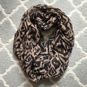 Printed infinity scarf
